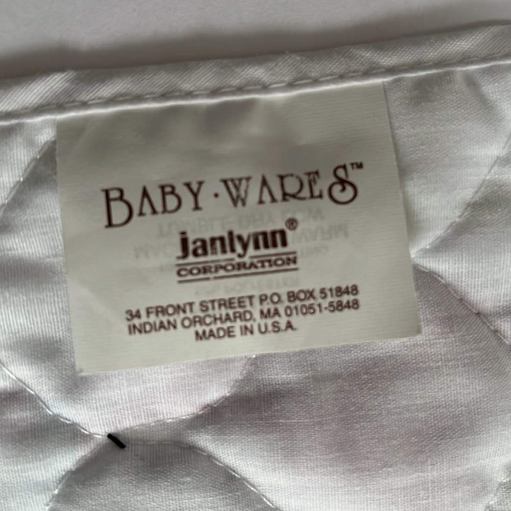 Handmade Quilted Baby Bib Cross-stitch Cat Kitten Cross Stitch - Picture 7 of 13